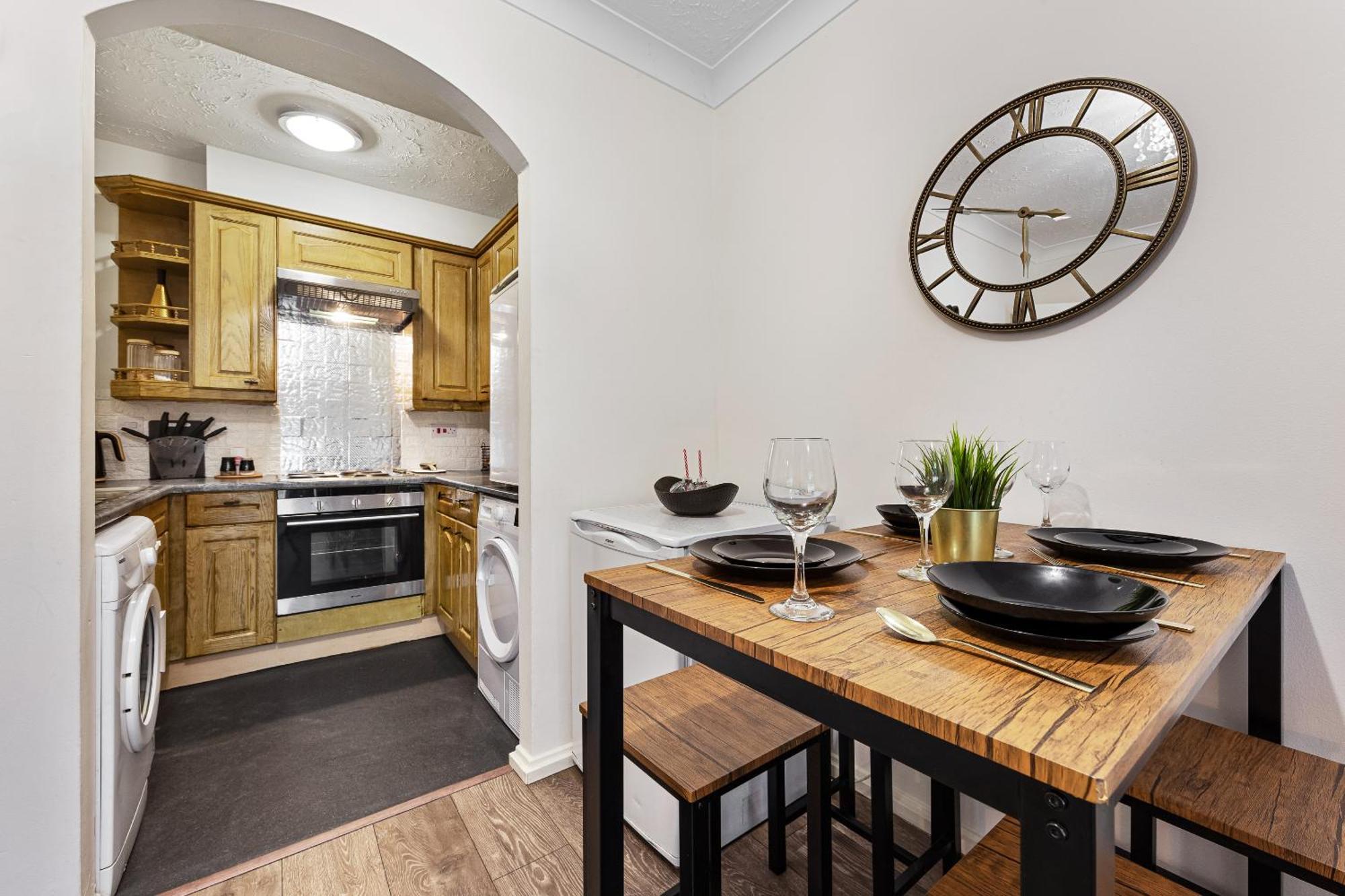 Elegant & Cozy Fbs Downtown Flat Apartment London Bagian luar foto